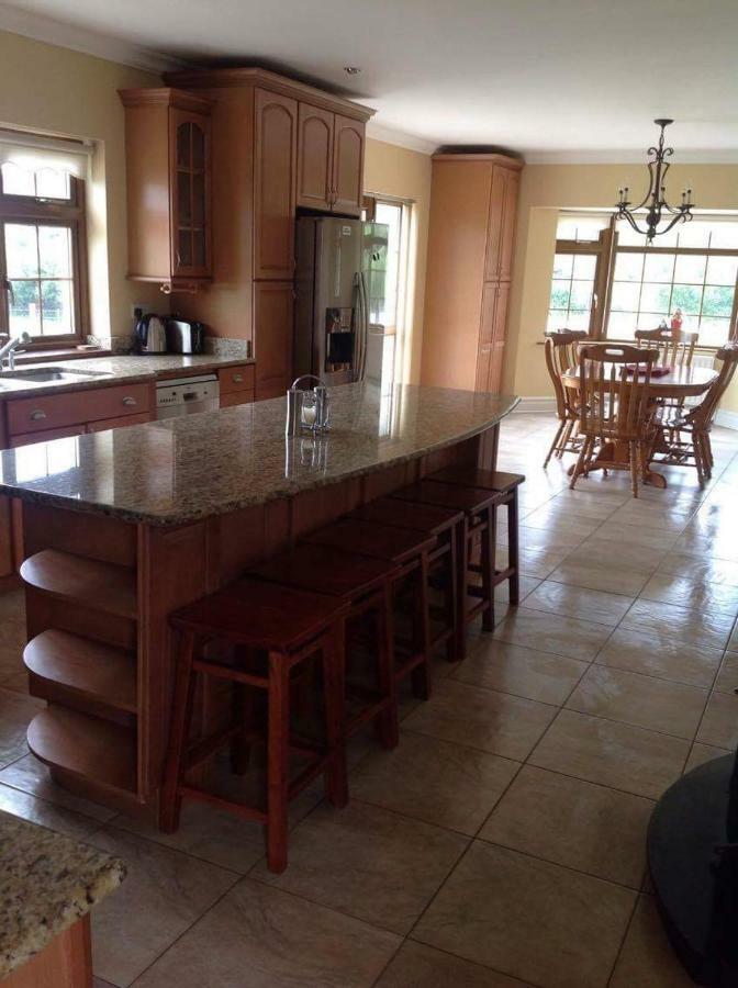 Beautiful Home On Lake Carrowmore Belmullet Luaran gambar